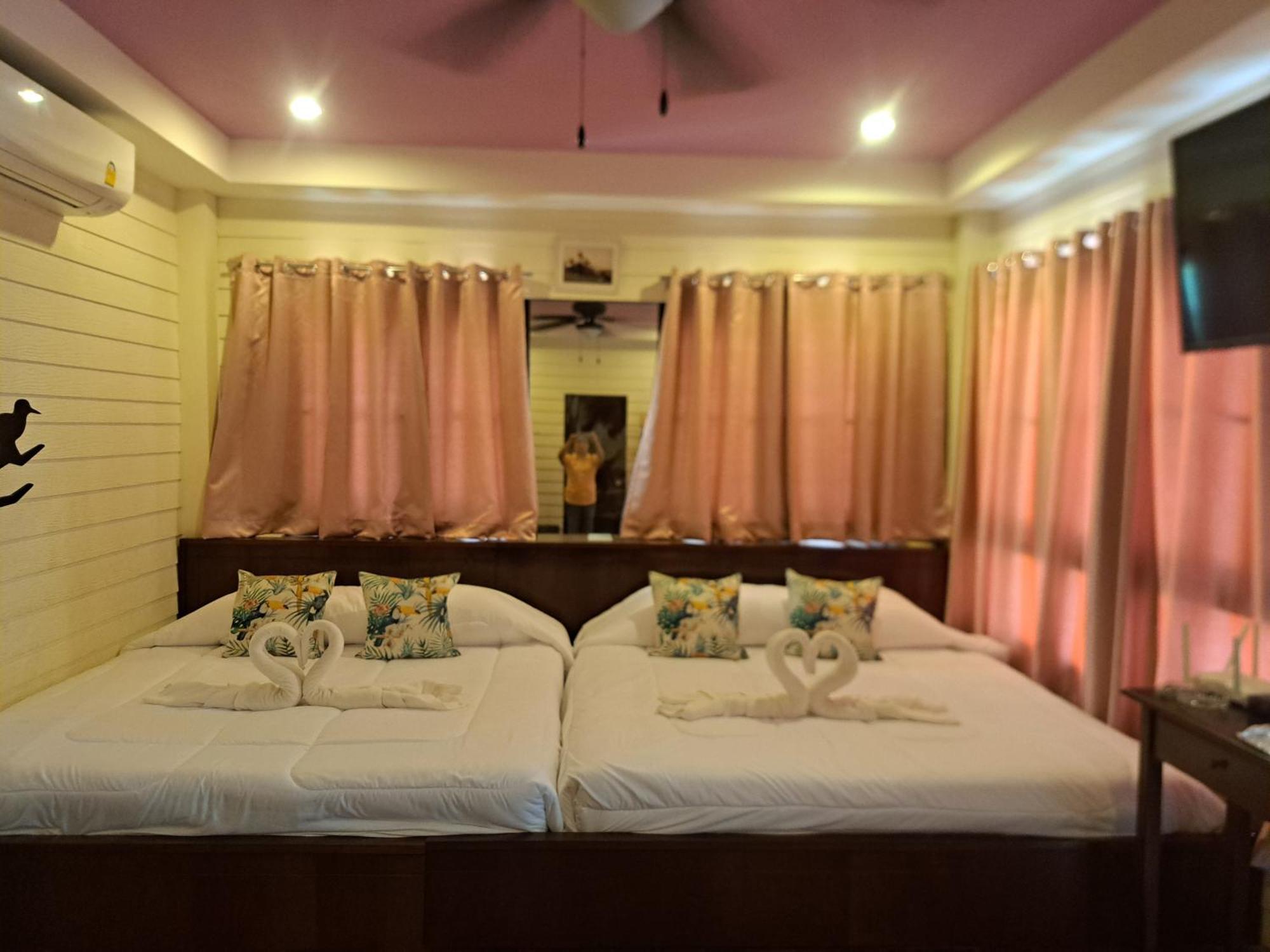 Karoon Hut Hotel Hua Hin Ngoại thất bức ảnh